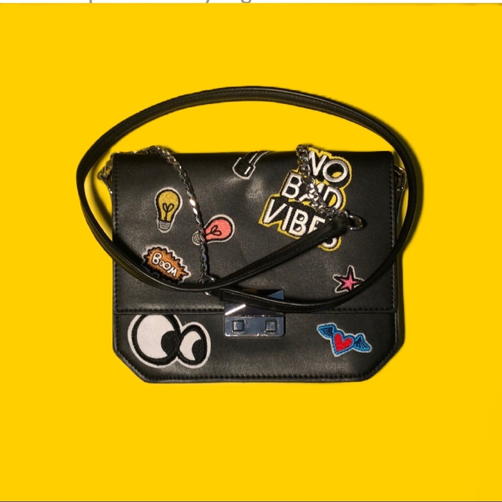 🟠 ZARA 🟠 (TRF) "no bad vibes" crossbody bag